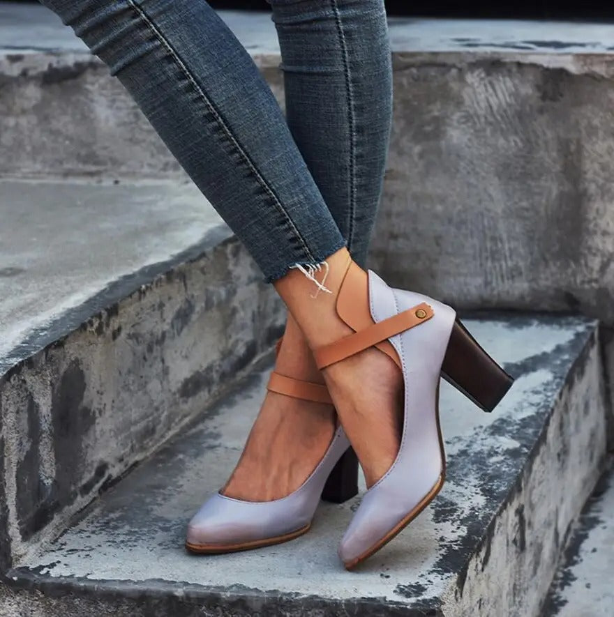 Lenora | Elegant and glamorous heels