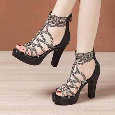 Theresa | Glamorous and chic heels