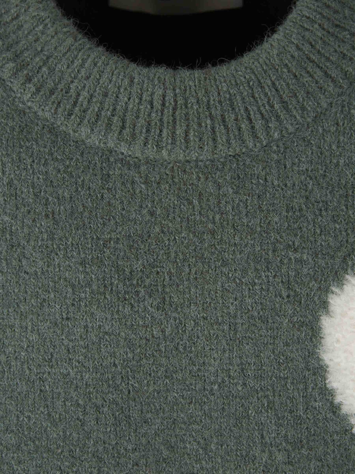 Ami | Sweater with heart print