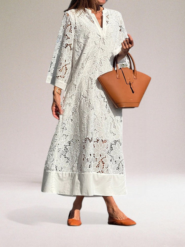 Caroline | Luxurious long lace dress