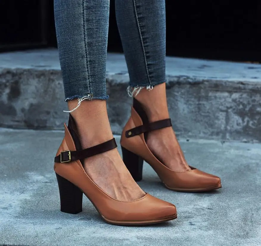 Lenora | Elegant and glamorous heels