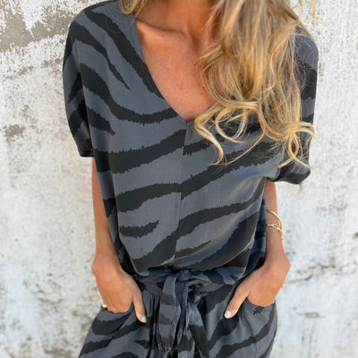 Enola | V-neck zebra print 2-piece set